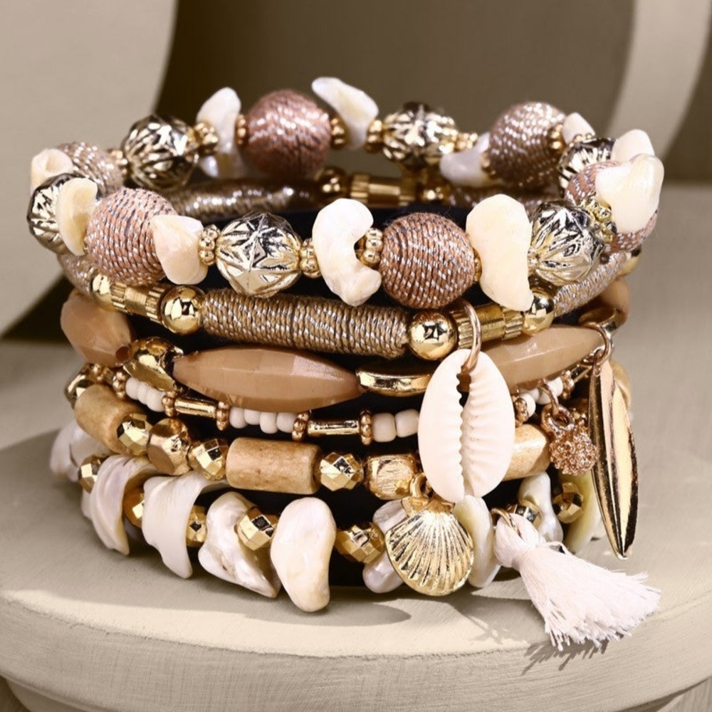 Sandy Beach Themed Boho Chic Multi Layered Stretch Bracelet w Golden Seashell
